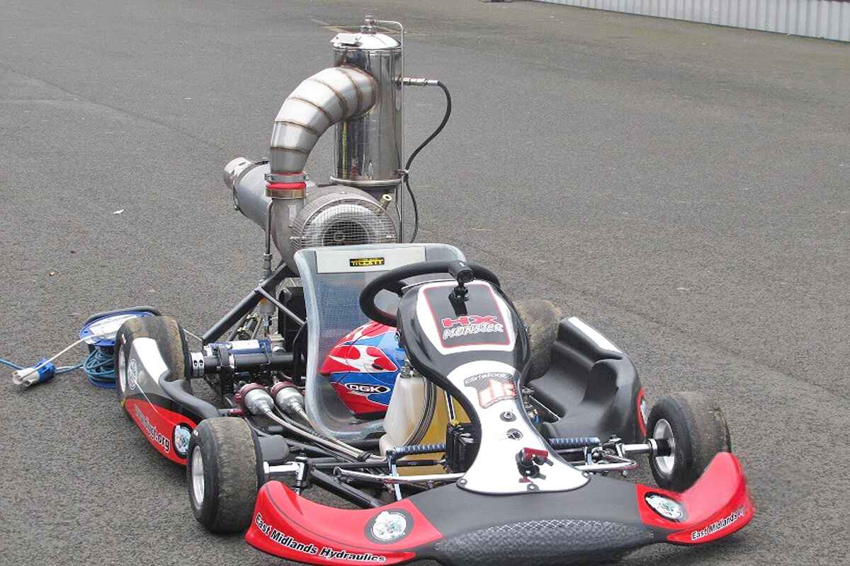 Jet Powered Go-Kart with Vivoil's Pump